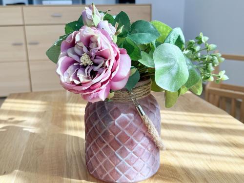 带阳台的两卧室公寓