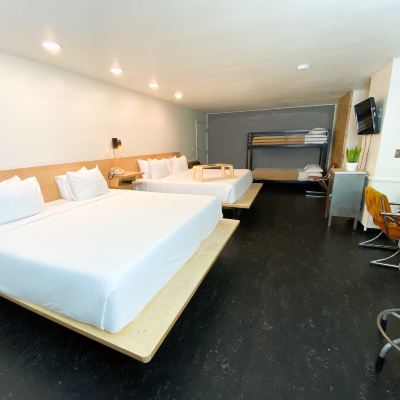 Studio Kitchenette With 2 King Beds & 1 Twin Bunk Bed (Dog Friendly) Hotel Corvallis Promo Code