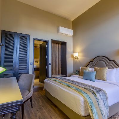 Family Room, Mountain View (Duplex Family Room) Fortune Park Dalhousie Promo Code