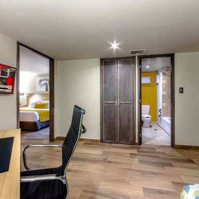 Junior Room Quality Inn Pachuca Promo Code