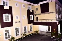 Umeralty hotels and Apartments Hotel di 