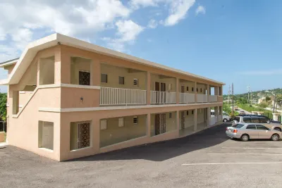 Claudeville Condo Hôtels à : 