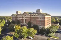 DoubleTree by Hilton Hotel Atlanta - Roswell Hotel di 