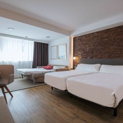 Deluxe Double or Twin Room, City View (2 Adults + 1 Child) Yomo Centric Promo Code