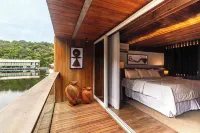 Uiara Amazon Resort Hotels in 