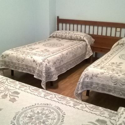 Triple Room Hostal EC Leon Promo Code
