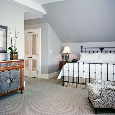 Premium King Room With Private Bathroom The Duke Mansion Promo Code
