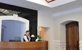 Hotel Zamek Lubliniec - Housity