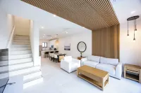Seascape Grace Bay Hotel & Townhome Villas