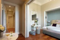 Serristori Palace Residence Hotels in 