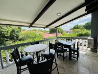 WE Hotel, la Lima Hotel di 