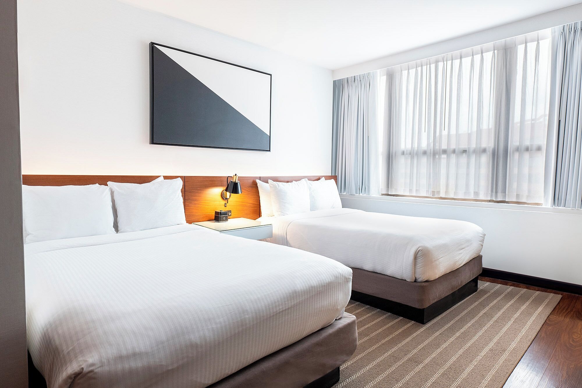 行政套房， 2 张双人床