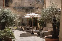 Vetera Matera Hotels in 