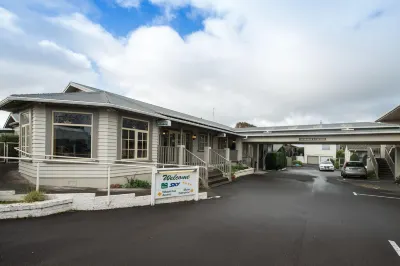 Amber Court Motel Hotels in 