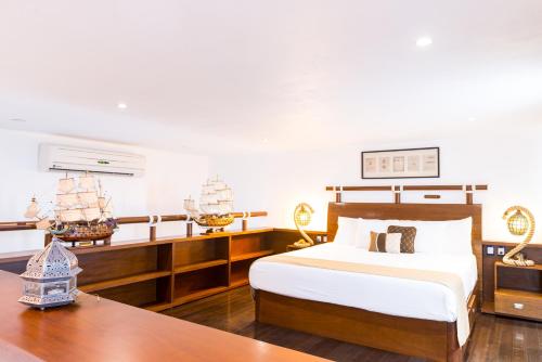 小型套房（带海景的）