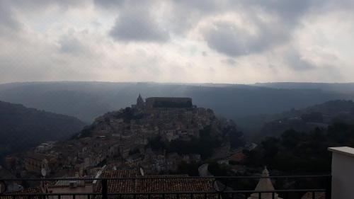 带露台的家庭房