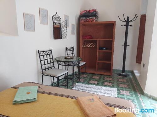 带私人外部浴室的双人房