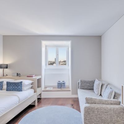 Classic Studio, River View Oporto Street Aldas Promo Code