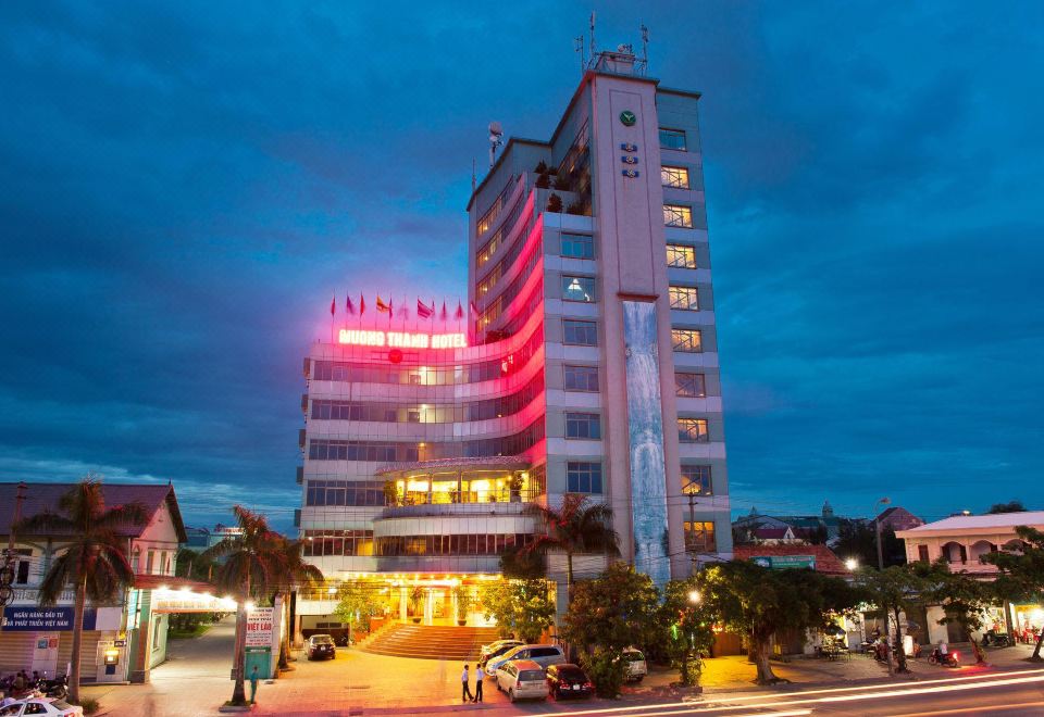 Muong Thanh Vinh Hotel - Housity