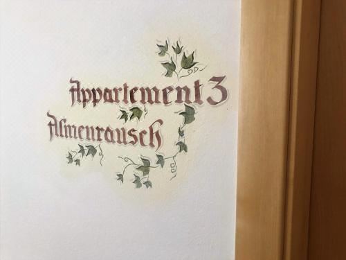 一卧室公寓（带阳台）