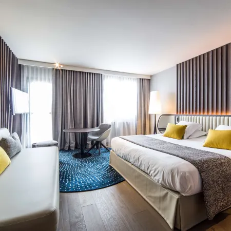 Best Western Premier Hotel de la Paix Отели в г. Реймс