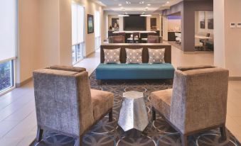 La Quinta Inn & Suites by Wyndham Fayetteville