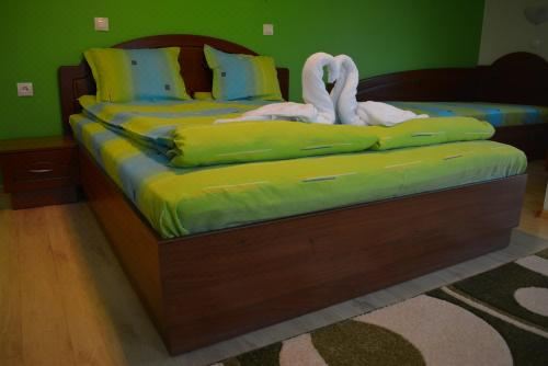 带阳台的三人房