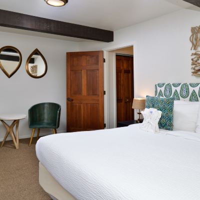 Cottage 3 With Fireplace And Hot Tub, Accessible Wine Valley Inn Promo Code