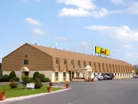 Super 8 by Wyndham Bangor Hoteles en 