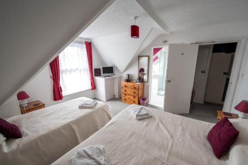 三人房（带独立浴室）