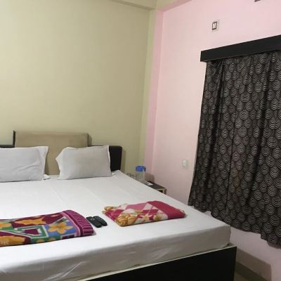 Deluxe Double Room, Multiple Beds Goroomgo Gouri Palace Puri Promo Code