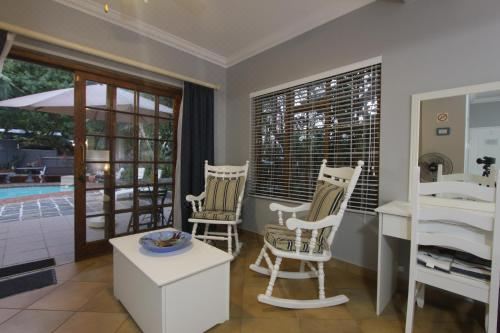 带厨房的双床间