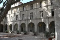 Hôtel Le Cloître Saint Louis