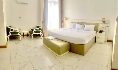 Hani Hotels and Suites Отели в г. 