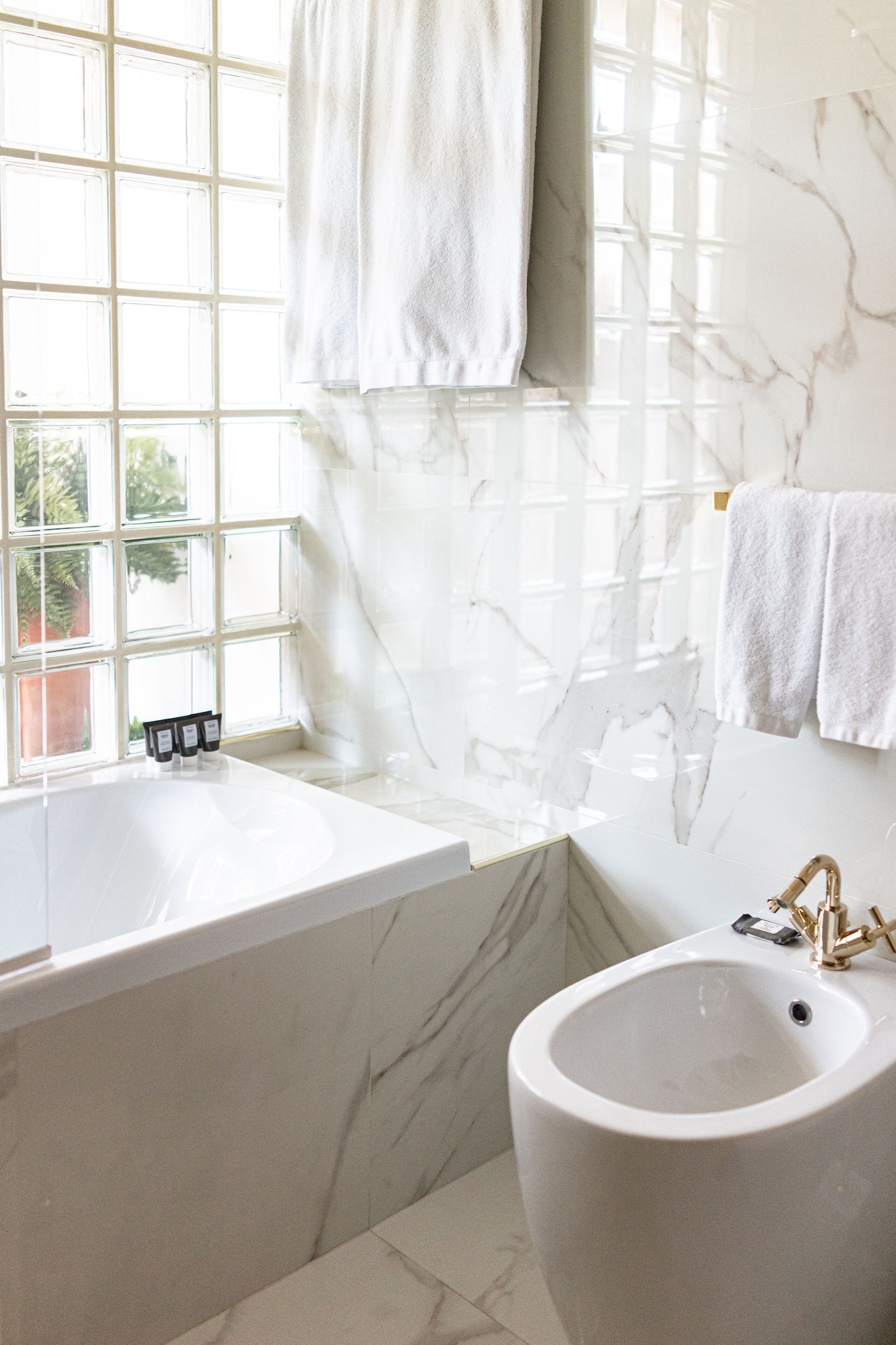 豪华双人或双床间 - 顶层