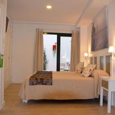 Double Room Hotel Doña Lina Promo Code