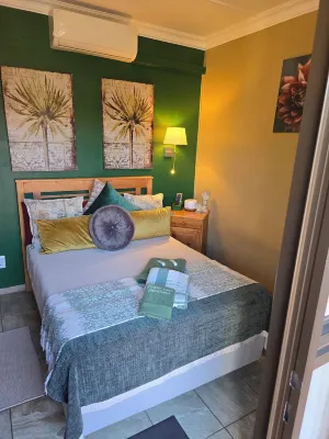Flower Lane Guesthouse Hotéis em 