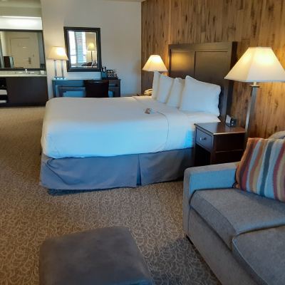 King With Jetted Tub And Queen Sofa Bed Mission Inn Promo Code
