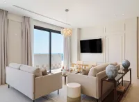 LIV Mackenzie Beach Suites