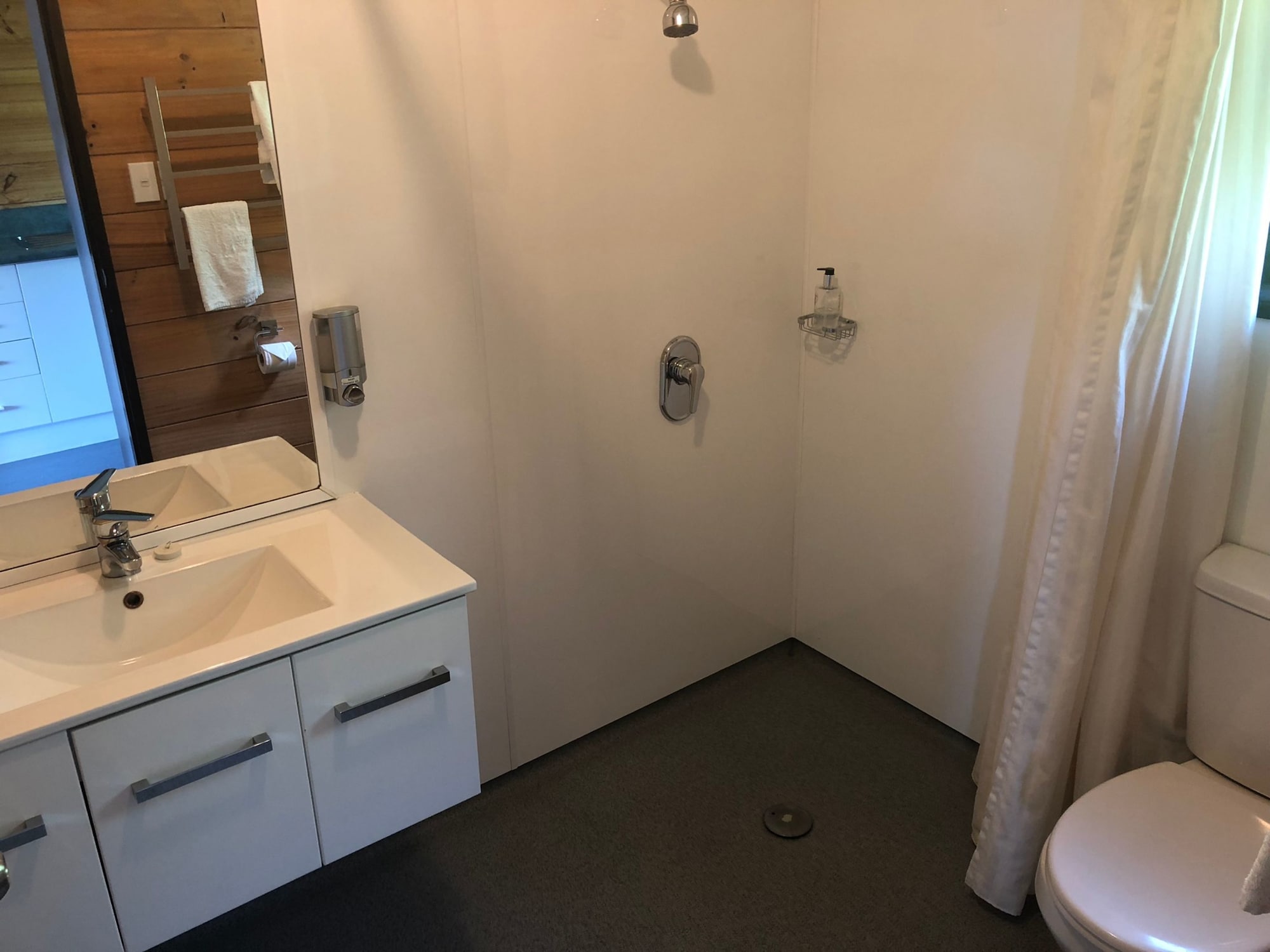 兩臥室汽車旅館