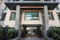 Sky Suites Hotele w: 