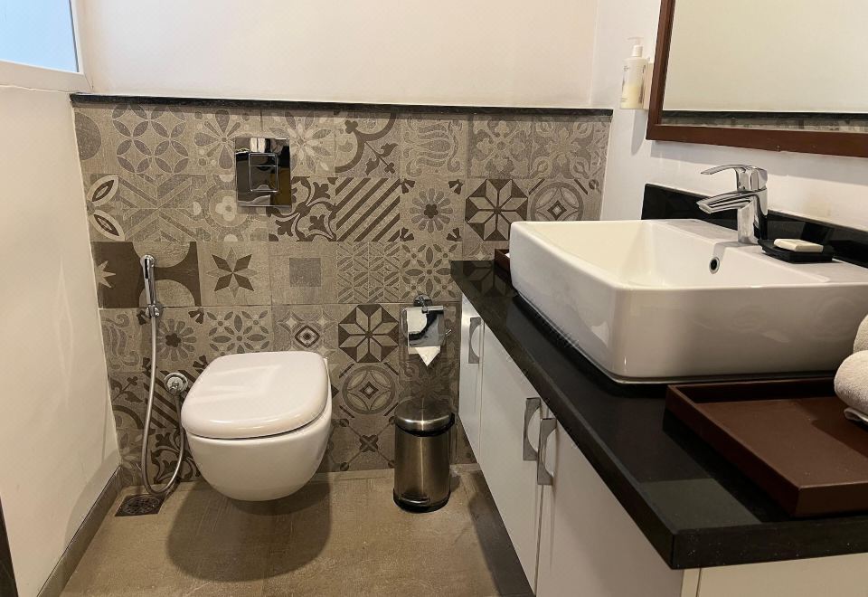 俱乐部双床房， 2 张单人床