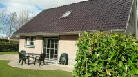 Detached vacation home with enclosed garden close to the Wadden coast Hotels in 