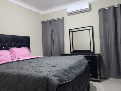 Beautiful apartment with swimming pool Hôtels à : 