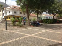 Casa Cabral : Big Apartment next to the beach Hotel a 