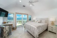 Luxury Grand Villa set in THE DUNES at Sea Oats,  Living in the View and Sand. Hotels in 