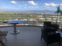 Luxury apartment with sea view Các khách sạn ở 