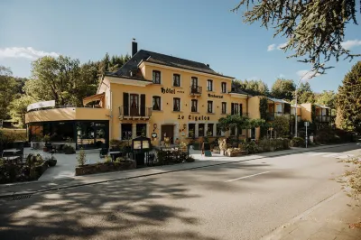 Hotel-Restaurant le Cigalon Hôtels à : 
