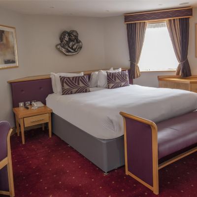 Suite-1 King Bed, Non-Smoking, Executive Room, Jacuzzi, Sitting Area The Suites Hotel & Spa Knowsley - Liverpool by Compass Hospitality Promo Code
