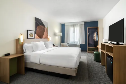 Spark by Hilton Pecos